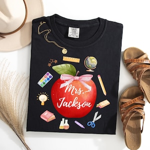 Customizable Teacher Appreciation Shirt, Cute Teacher Gift, Customizable Teacher T-Shirt, Back to School Teacher Shirt, Teacher Graphic Tee