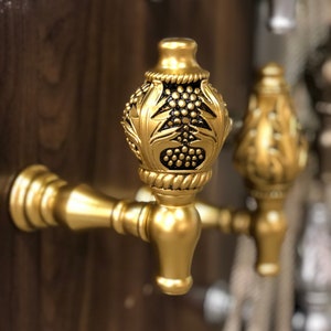 Gold Curtain Holdbacks: Decorative Wall Hooks, Set of 2