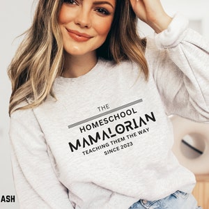 homeschool mom sweatshirt, homeschool mama gift, first day of homeschool outfit, homeschool group shirt