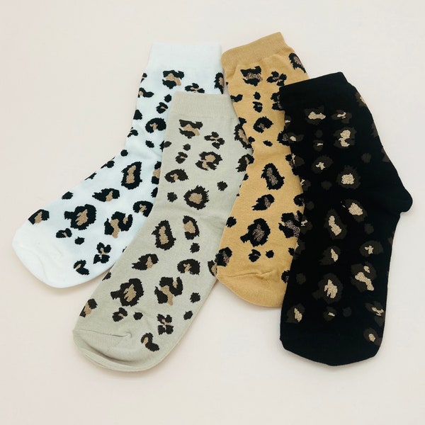 Miracle Collection Women's Cotton Casual Leopard Glitter Socks