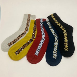 Miracle Collection Women&#39;s Cotton Casual Leopard Lined Socks