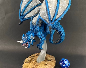 Fully Painted Blue Dragon miniature for Dungeons and Dragons / Pathfinder.