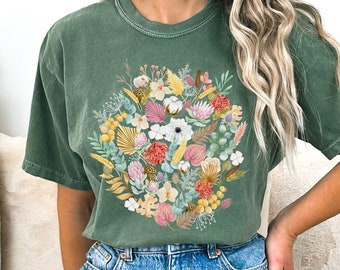 Pressed Flowers Comfort Colors Tshirt, Boho Wildflowers Cottagecore Shirt Vintage Botanical Tee Pastel Floral Nature Shirt Garden Lover Gift