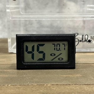 Mini Digital Thermometer Hygrometer for Jumping Spider Enclosure - Fahrenheit Digital Thermometer and Humidity Gage