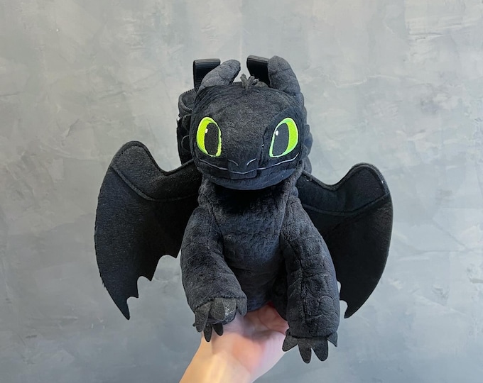 Toothless Plush Chalk Bag: Handmade Climbing Accessory