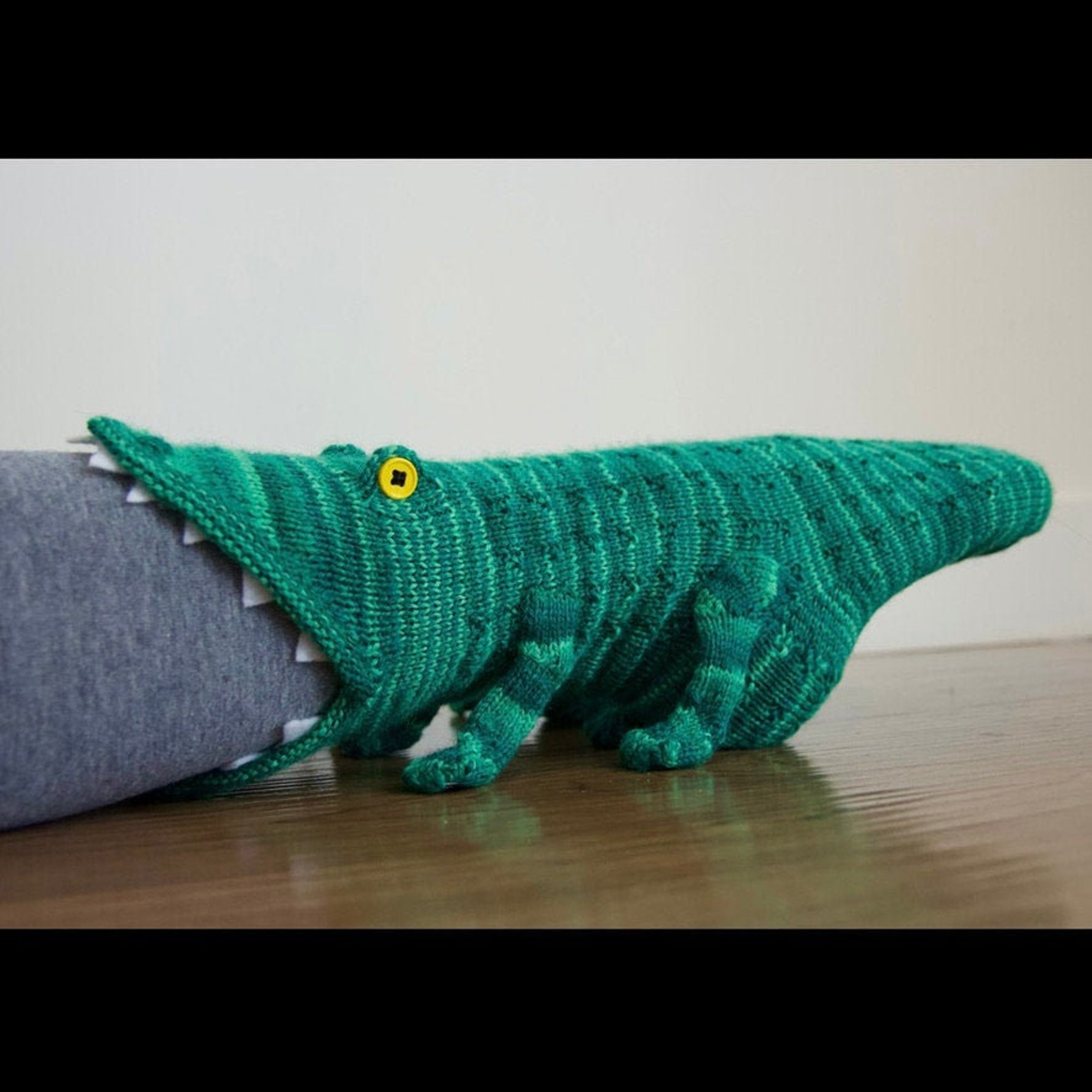 Crikey Crocodile Socks Knit Animal Socks Funky Knitting Etsy