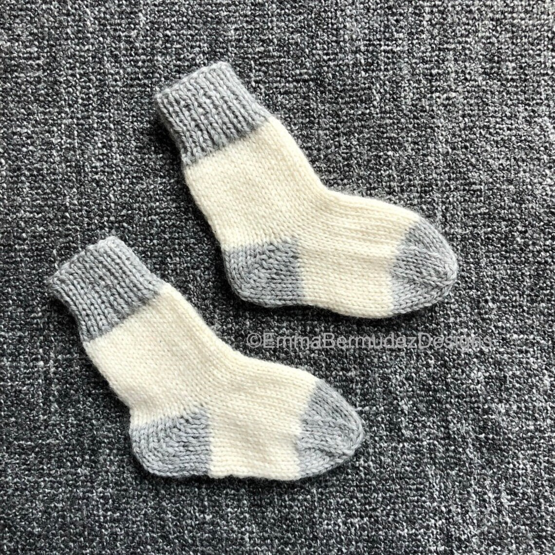 PDF Knitting Pattern Knit Baby Sock Pattern Top Down Etsy
