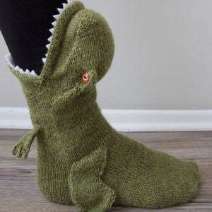 PDF KNITTING PATTERN Jurassic Sock Dinosaur Socks T-rex Knitting ...