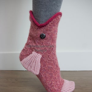 PDF Knitting Pattern Catch of the Day Fish Socks Pattern Digital Download Cuff Down Socks Animal Socks ENGLISH ONLY image 4