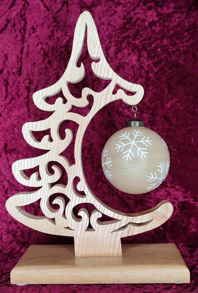 Sapin de Noël avec Sa Boule