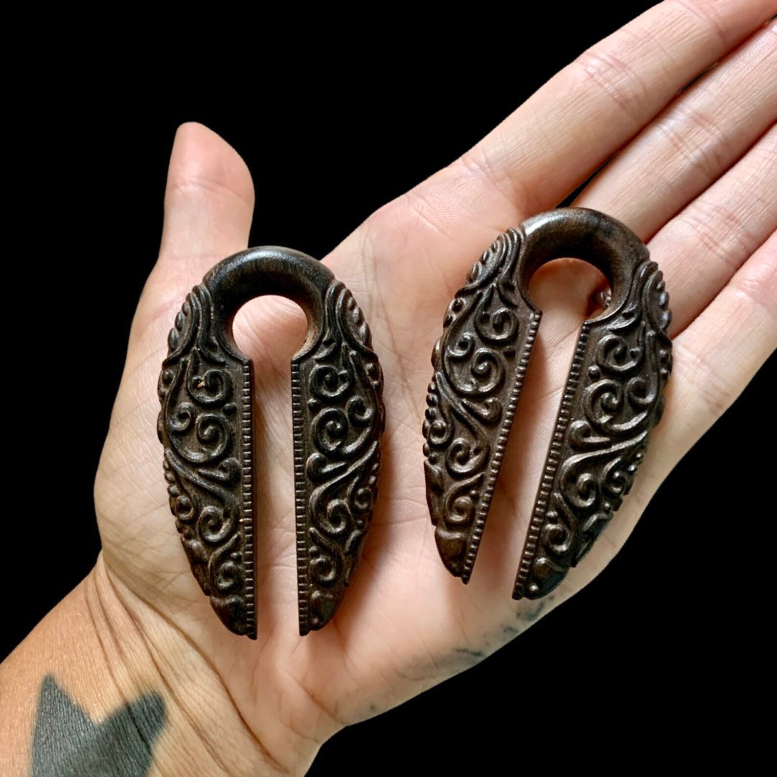 Carved Wood Keyhole Ear Hangers 5/8 flare 0g wearable Etsy