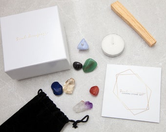 Chakra Healing Meditation Gift Set: 7 Healing Crystals, Palo Santo, Candle, Affirmation Card, Guided Meditation