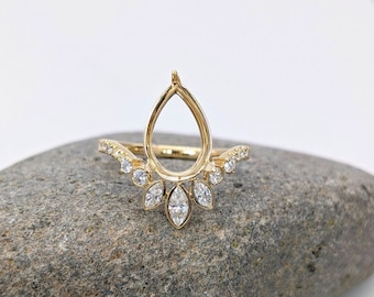 Fun Crown Inspired Ring Semi Mount in Solid 14k Gold with Bezel Set Diamond Accents | Pear Shape 9x7 10x8 11x9 12x8 or 13x9mm Gemstone Ring
