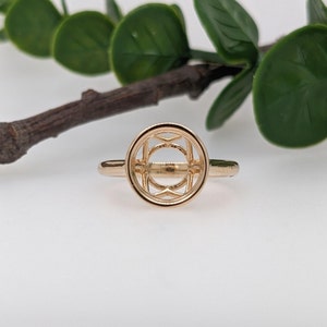 Classic Bezel Set Solitaire Ring Setting in 14K Solid Gold | Round 8mm 9mm 10mm | Statement Ring | Gemstone Ring | Customizable