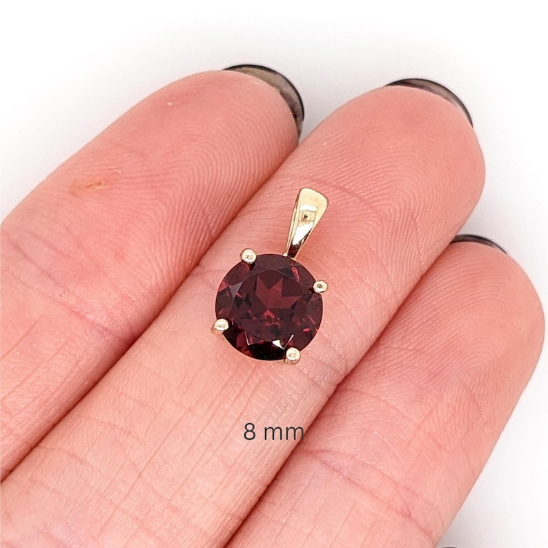 Natural Round Brilliant Cut Red Garnet – Calibrated Loose Faceted Gemstone