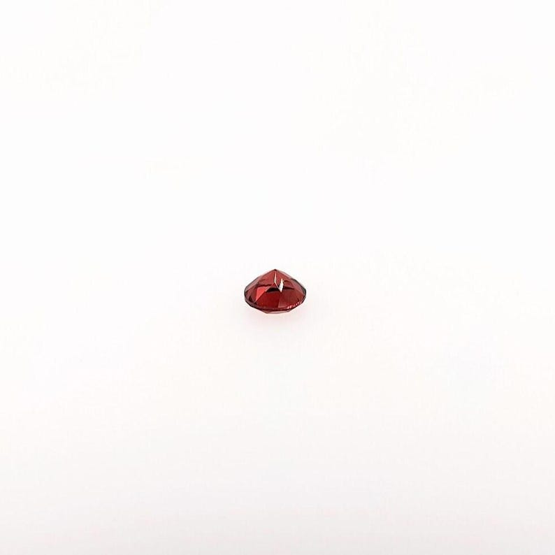 Natural Round Brilliant Cut Red Garnet – Calibrated Loose Faceted Gemstone