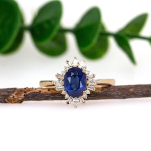 1.85cts Ceylon Sapphire Ring With Earth Mined Diamonds in Solid 14K Yellow Gold | Oval  8x6mm