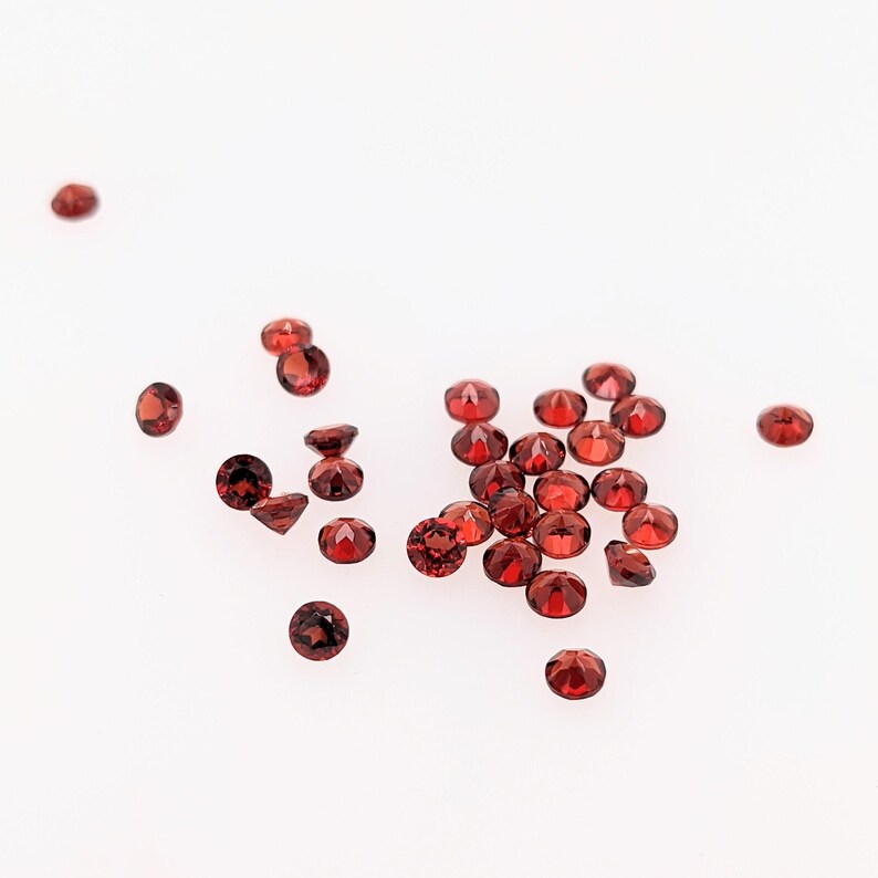 Natural Round Brilliant Cut Red Garnet – Calibrated Loose Faceted Gemstone