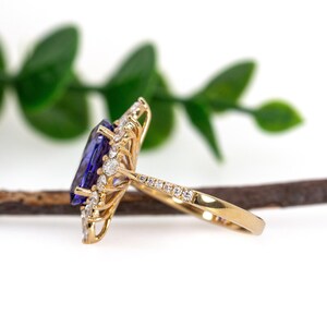 Royal Elegance - 3.7cts Tanzanite and Natural Diamonds 14k Gold Ring