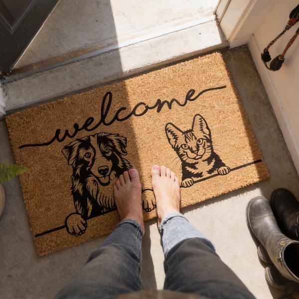 Personalized Pet Doormat: Custom Dog and Cat Names with Breed Art