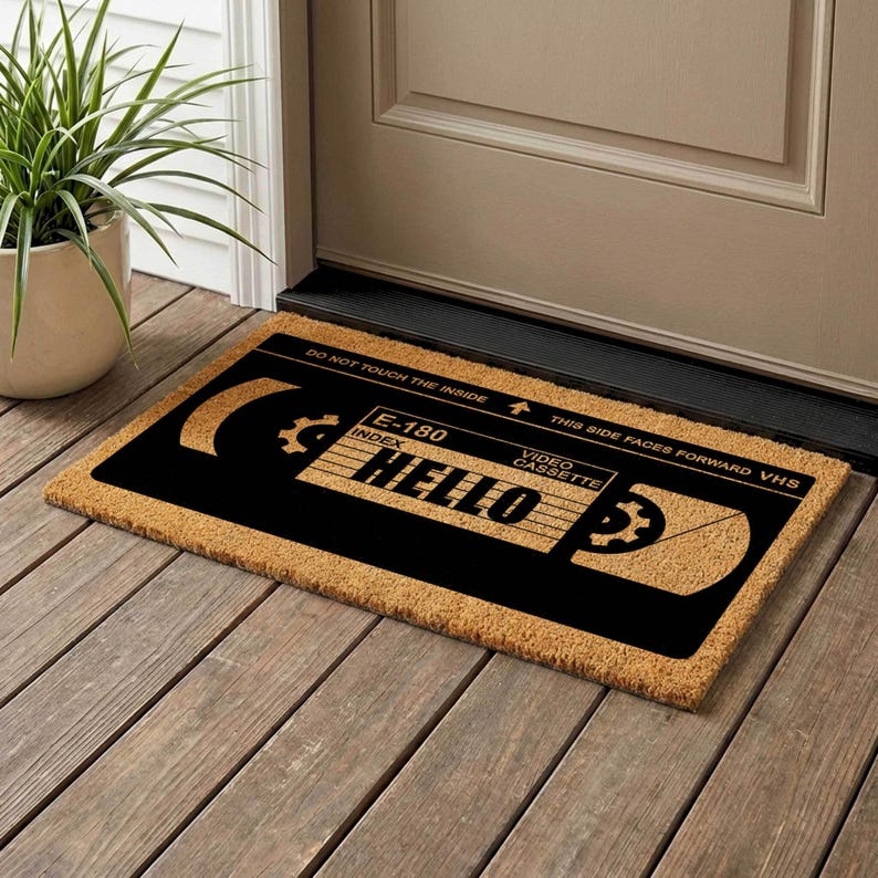 Custom VHS Tape Doormat: Retro 80s Welcome Mat Bild 1