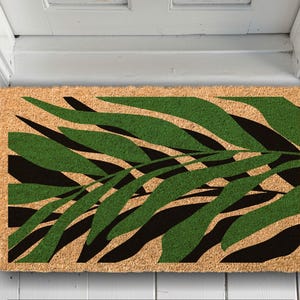 Tropical Palm Leaf Doormat: Modern Minimalist Entrance Decor