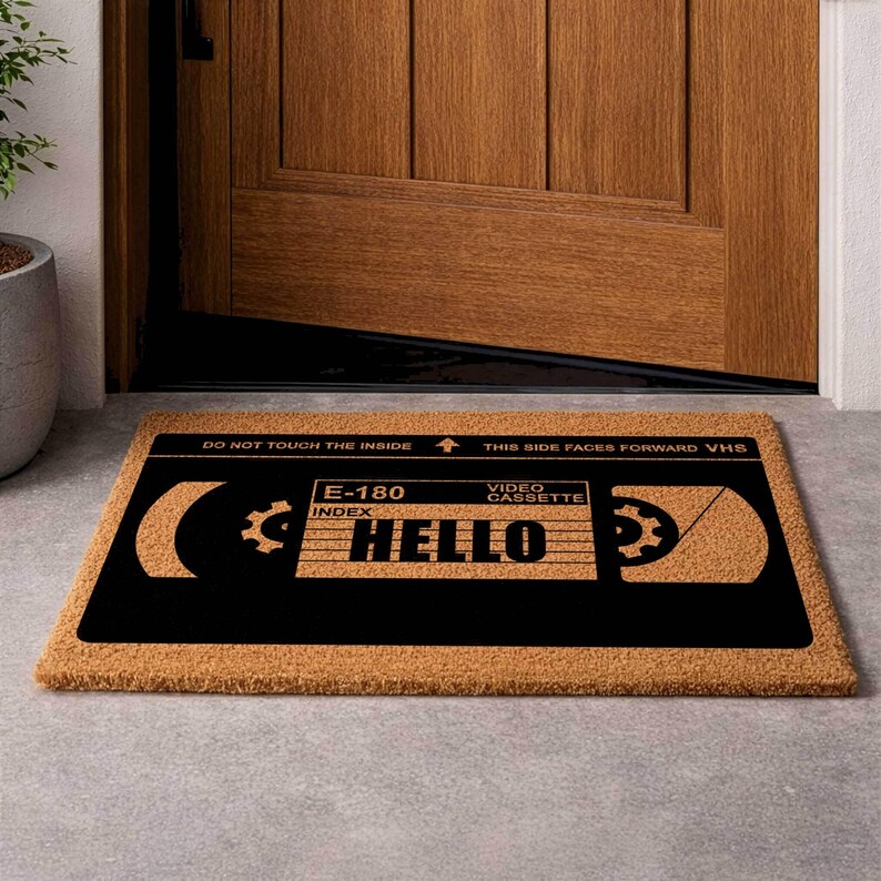 Custom VHS Tape Doormat: Retro 80s Welcome Mat Bild 3