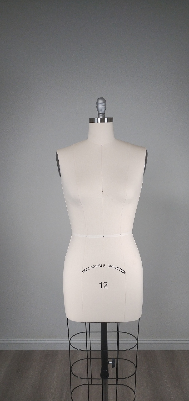 BBL Women's Curvy Plastic Dummy Half Body Dress Form with Big Hips and