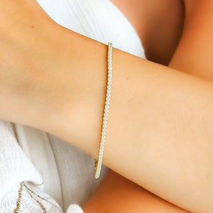 14K Gold Diamond Tennis Bracelet,Dainty Classic Diamond Bracelet,Wedding Jewelry,Bridesmaid Gift,LVK37