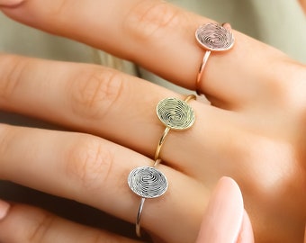 14K Solid Gold Fingerprint Ring,Custom Engraved Ring,Personalized Memorial Jewelry,Gift For Her