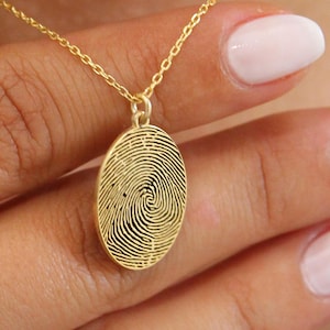 Personalized Fingerprint Necklace,Custom Fingerprint Jewelry,Engraved Fingerprint Necklace,Sympathy Gift,Memorial Gifts for Mom,LVK14O