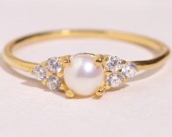 14k Gold Perlenring, Verlobungsring, Diamant-Verlobungsring, zierlicher Ring, minimalistischer Perlenschmuck, Geschenk für Sie, LVK64