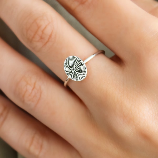 Sterling Silver Fingerprint Ring,Personalized Fingerprint Jewelry,Custom Fingerprint Ring, Memorial Gift,Gifts for Mom,LVK14O