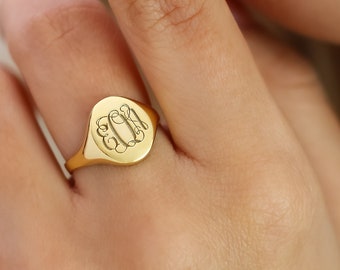 14K Solid Gold Initial Ring,Personalized Letter Ring, Monogram Ring,Gift For Her,Personalized Jewelry,LVK59