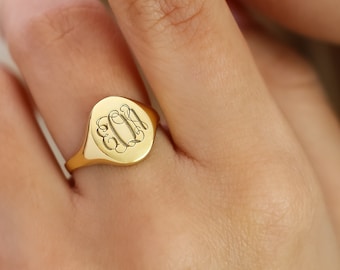 Custom Initial Sterling Silver Signet Ring,Personalized Jewelry,Monogram Letter Ring,Gift For Her