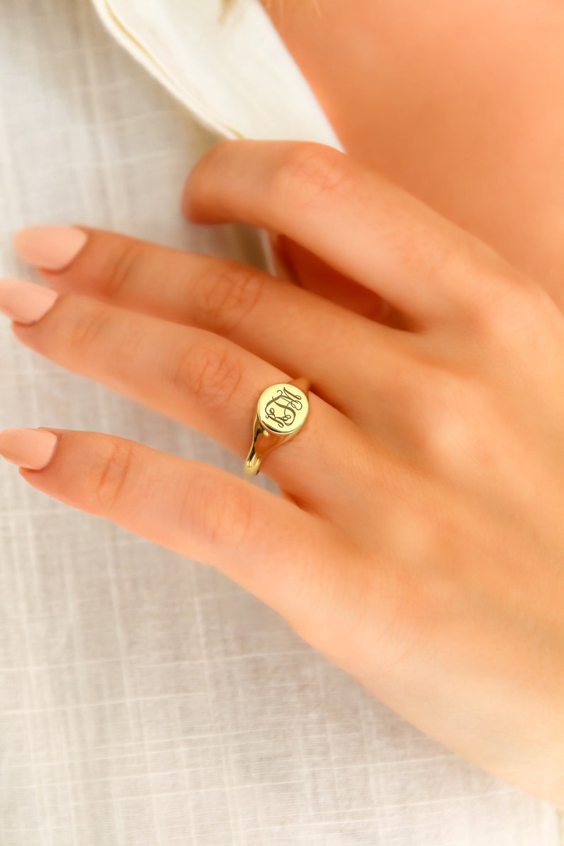 14K Solid Gold Personalized Initial Ring,Signet Ring,Monogram Ring,Letter Ring,Dainty Ring, Personalized Gift,Gift,LVK19 image 2
