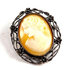 Vintage Filigree Sterling Silver Cameo Silhouette Convertible Brooch / Pendant  - Carved Shell Cameo - Estate Jewelry