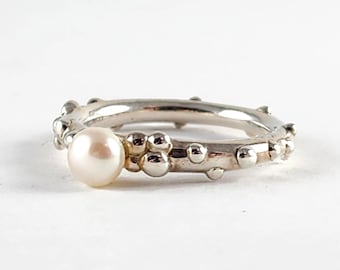 Michael Dawkins Sterling Silver Pearl Solitaire Ring - Pebble Beaded Band - Size 10