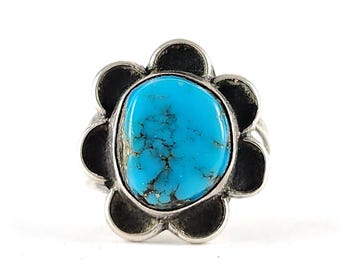Vintage Artisan Native Style Silver Turquoise Ring - Ring Size 9.25
