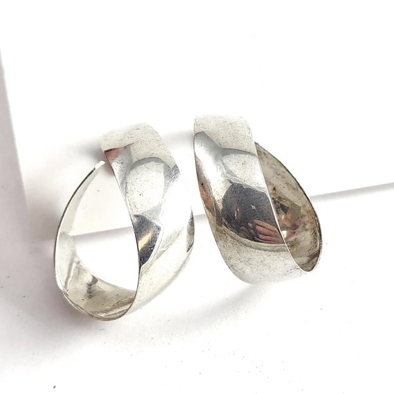 Vintage Taxco Sterling Silver Twisted Ribbon Stud Earrings - Artist OMA TM-212