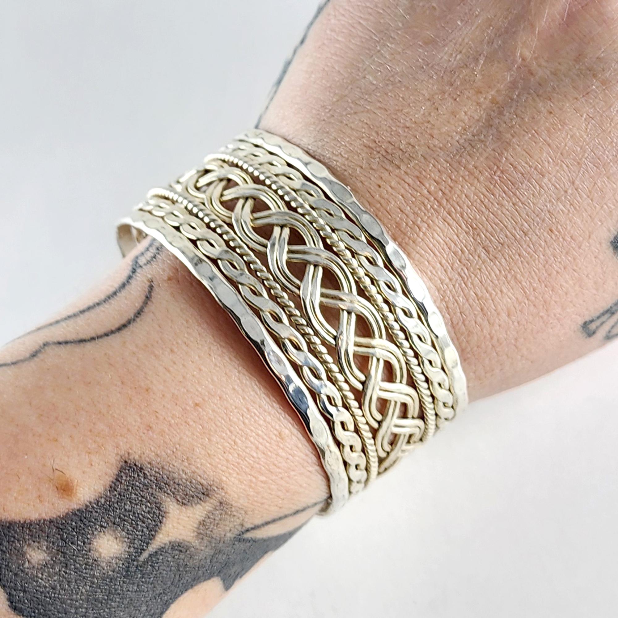 ヴィンテージ！Silver Rope Wavy Cuff ブレスレット il_fullxfull.6275569704_cjh5.jpg