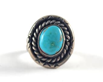 Vintage Sterling Silver Native American Style Turquoise Ring - Size 6.25