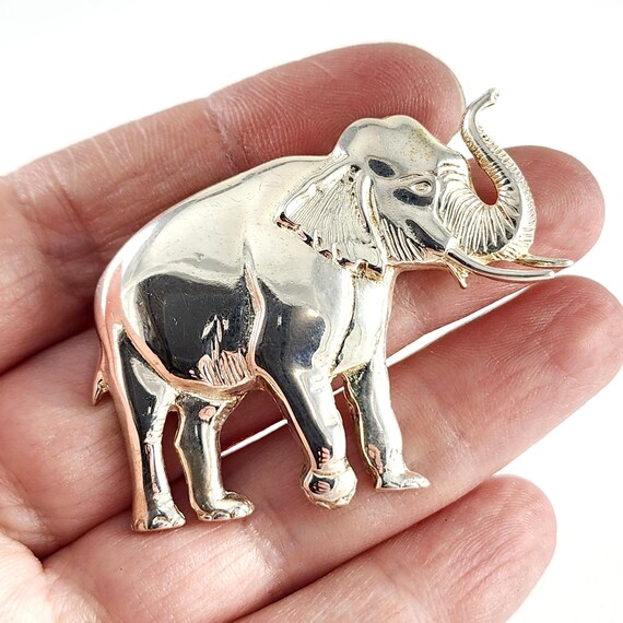 Vintage Solid Sterling Silver Elephant Brooch - E… - image 3