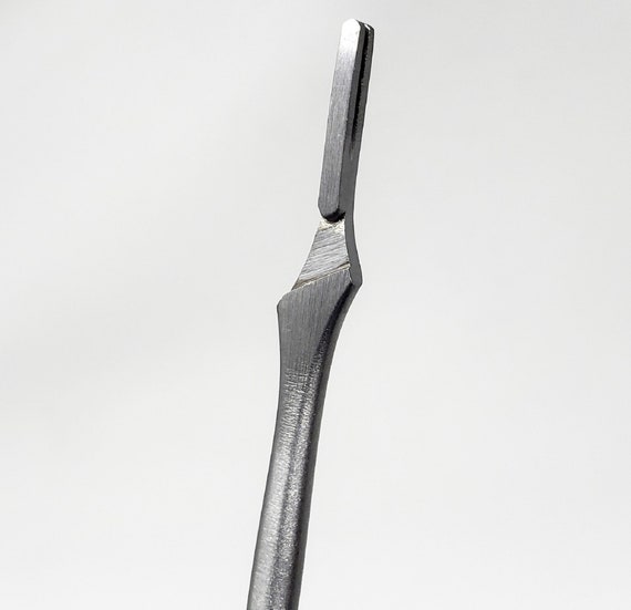 thumbnail interactive-video image 1 of LENOX INS 16cm Push Scalpel Handle #7 – Surgical & Dental Instrument With Blade Remover 1 of 5