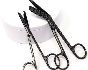 Engraved Vet Tech Nurse Giftset Under 15 Dollars | Bandage Scissors 5.5" + Stitch Scissors 4.5" | Stainless Steel | Black Arabian Arrows