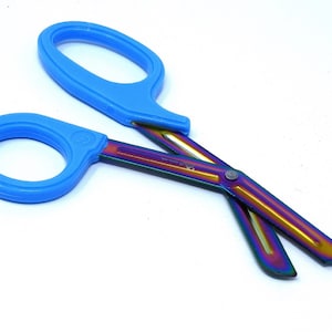 Sky Blue Handle Multicolor Serrated Blade Restuarant 7.5" Stainless Steel Shears for Shredding Poultry | Kitchen Herbs Chopping Scissor Gift