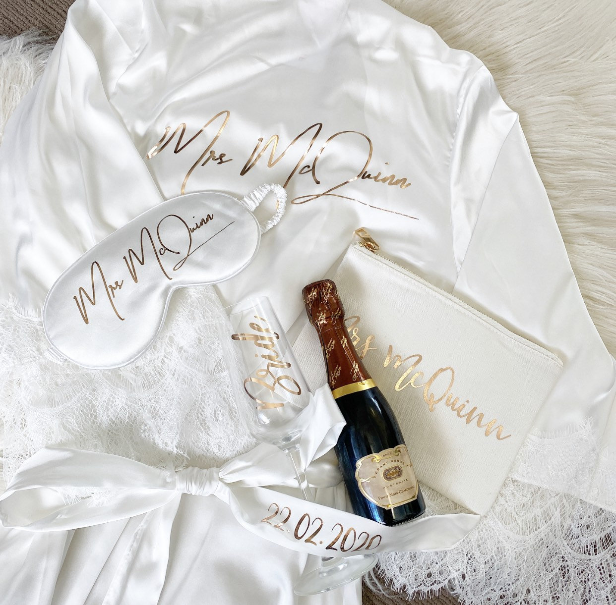 Ultimate Bridal Gift Pack / Lace Bridal Robe / Gift Pack / Bride Honeymoon Hamper/ Bridesmaid Gifts / Personalised Custom Gold FOILED Gifts
