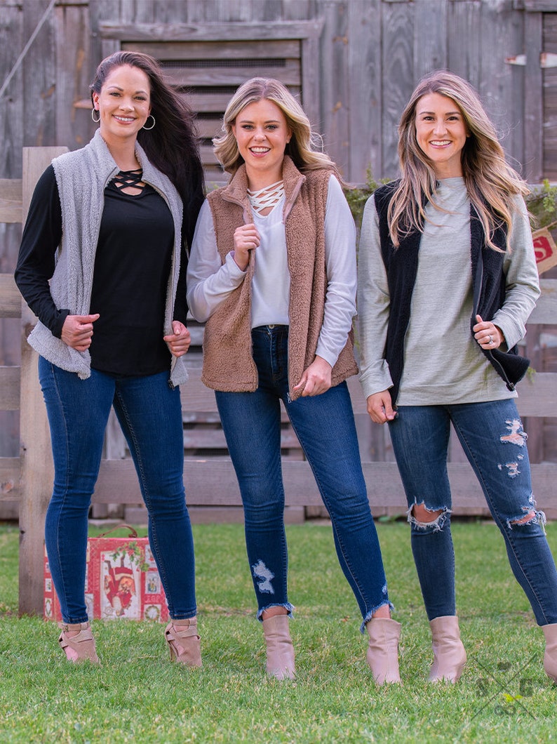 Full Zip with Pockets Grace /& Emma by Southern Grace The Aspen Wubby Vest