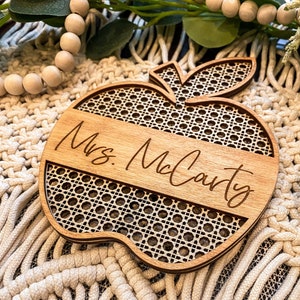 Personalized Teacher Rattan Apple Desk Plaque | Personalized Teacher Door Hanger | Boho Teacher Decor | New Teacher Gift | Wooden Teacher