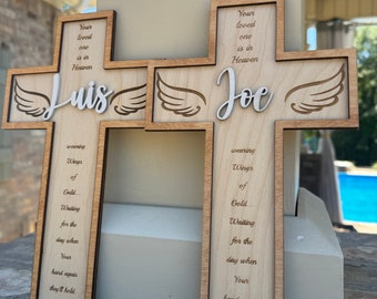 Cruz de madera conmemorativa personalizada: regalo de recuerdo bohemio